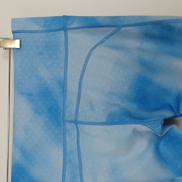 Adidas Climalite Blue Crop Leggings - L - Picture 5 of 8